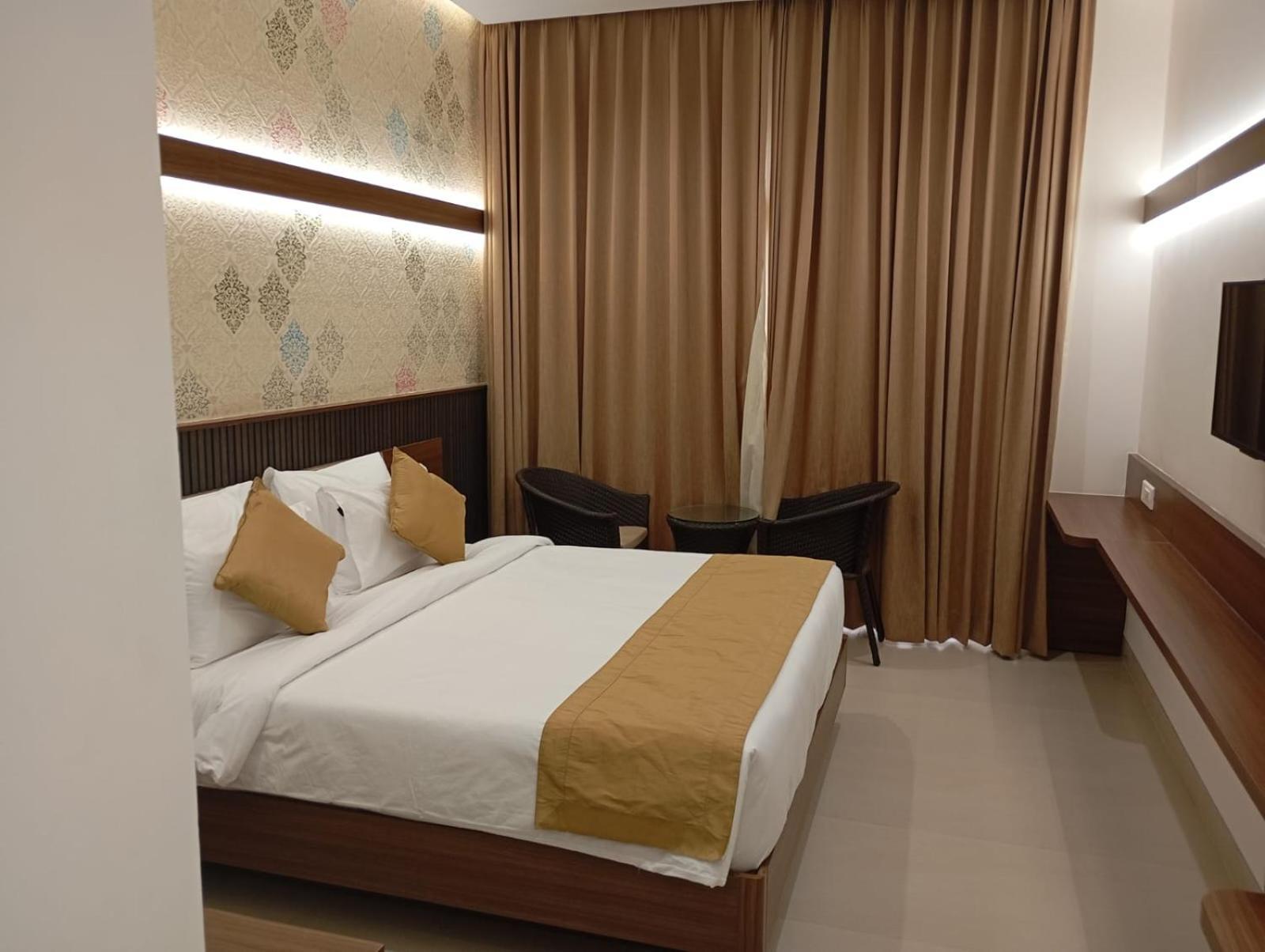Highland Hotel بنغالور المظهر الخارجي الصورة