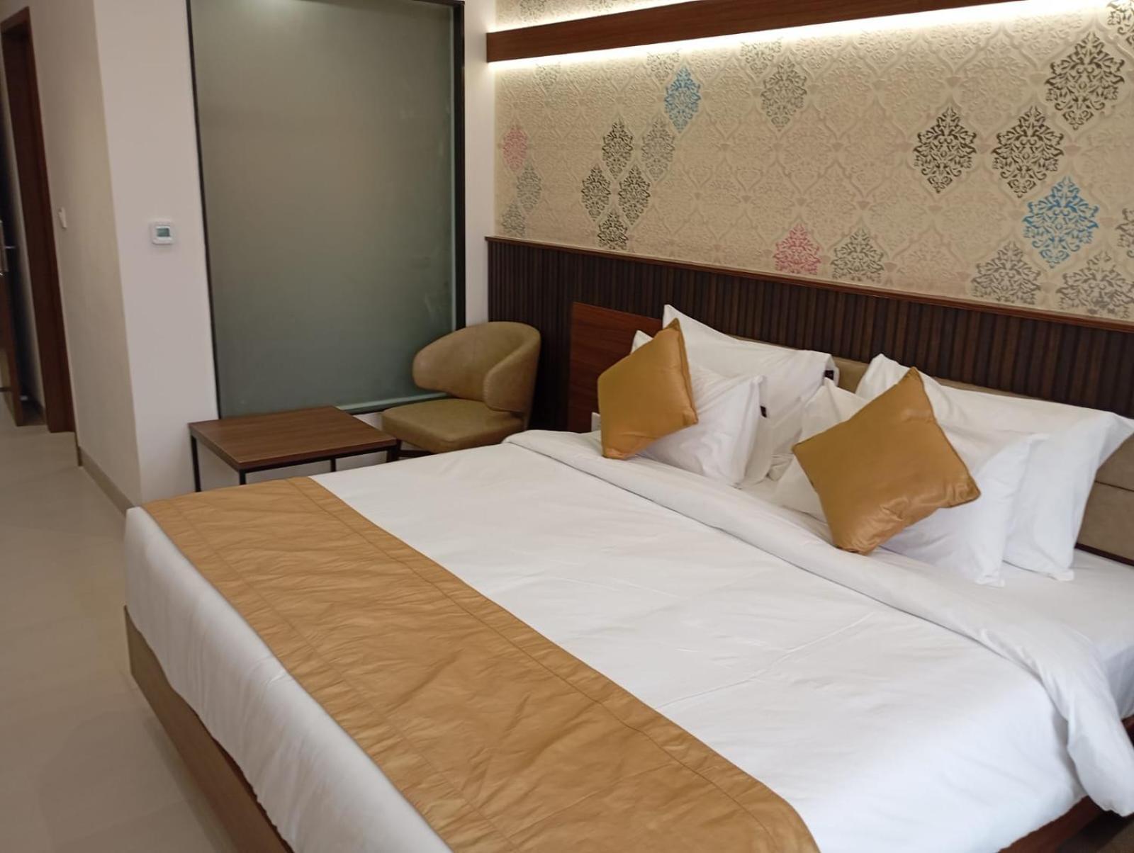 Highland Hotel بنغالور المظهر الخارجي الصورة